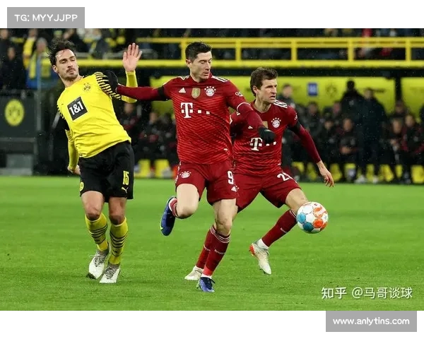 德甲新赛季风云再起 多支豪门球队争夺冠军宝座战况激烈