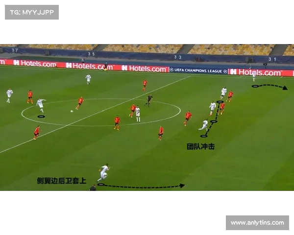 奥格斯堡足球俱乐部：德甲赛场上的黑马与历史底蕴探析